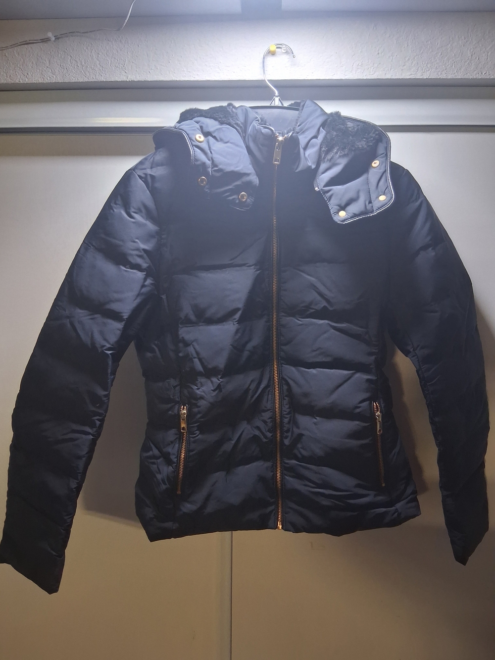 Zara Navy Puffer Coat with Gold Zipper Sz Large Womens
